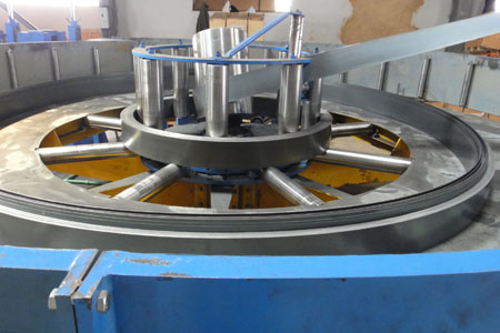 Horizontal Accumulator Machine